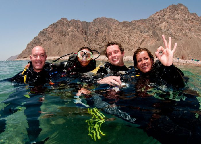 red-sea-tribe-happy-divers-dahab
